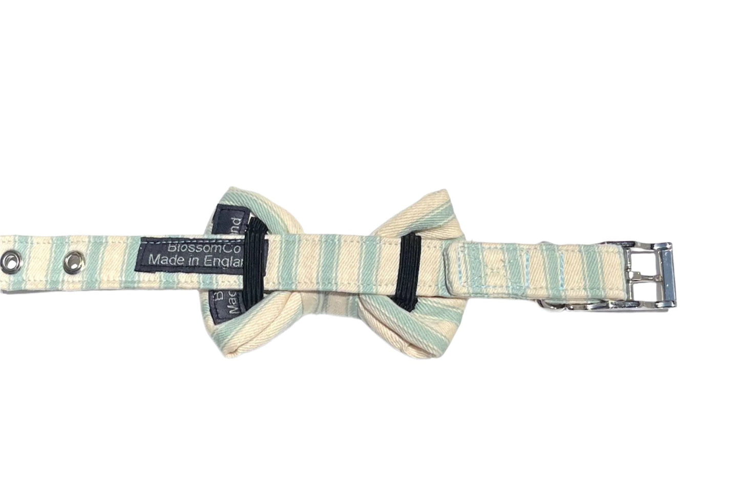 Hartland green and white dog bowtie on matching dog collar by BlossomCo