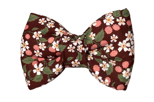Handmade dog bowtie in Karens Choice Tana Lawn Liberty Print fabric