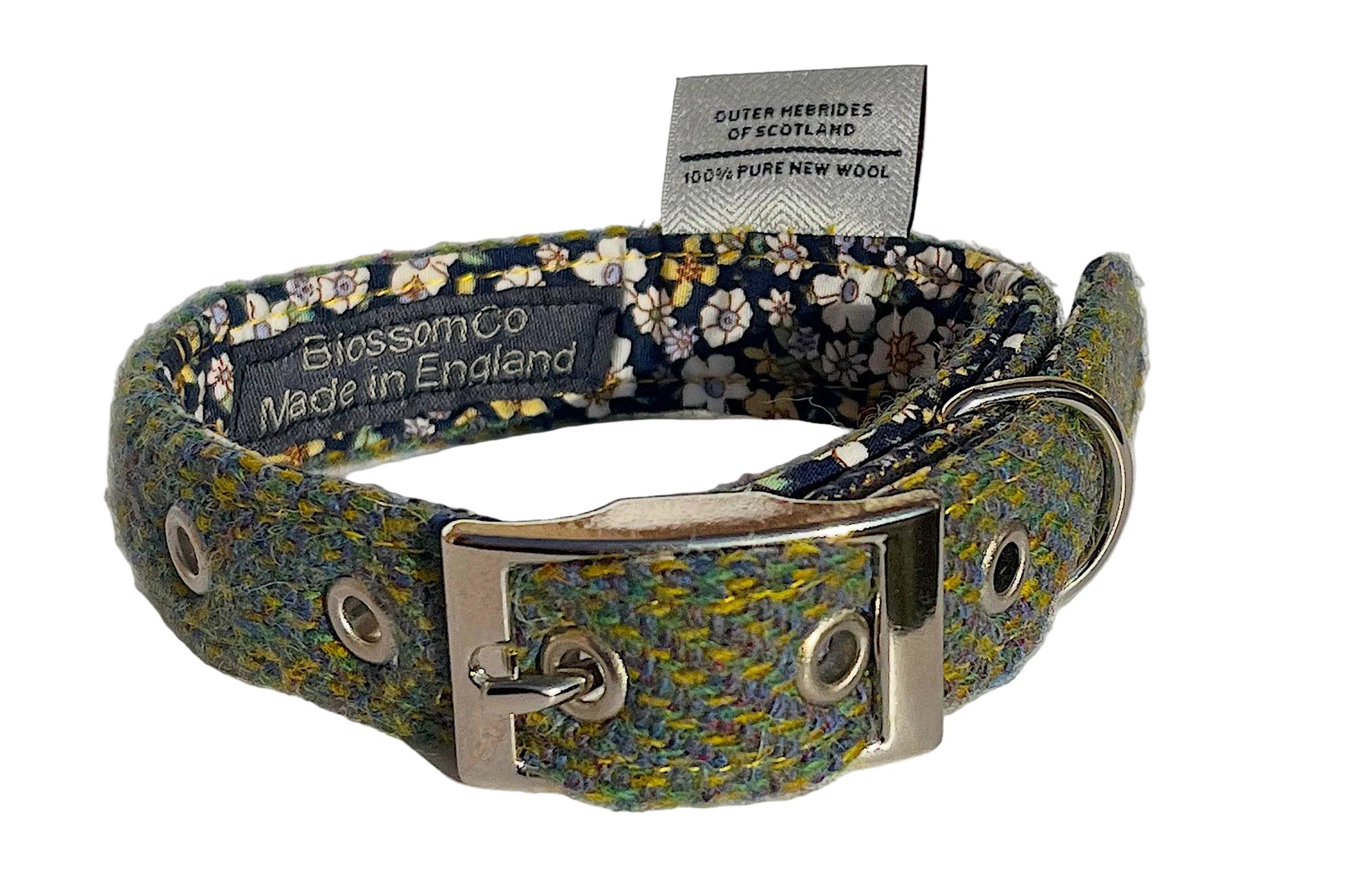 Harris Tweed dog collar with floral pattern and metal buckle on a white background