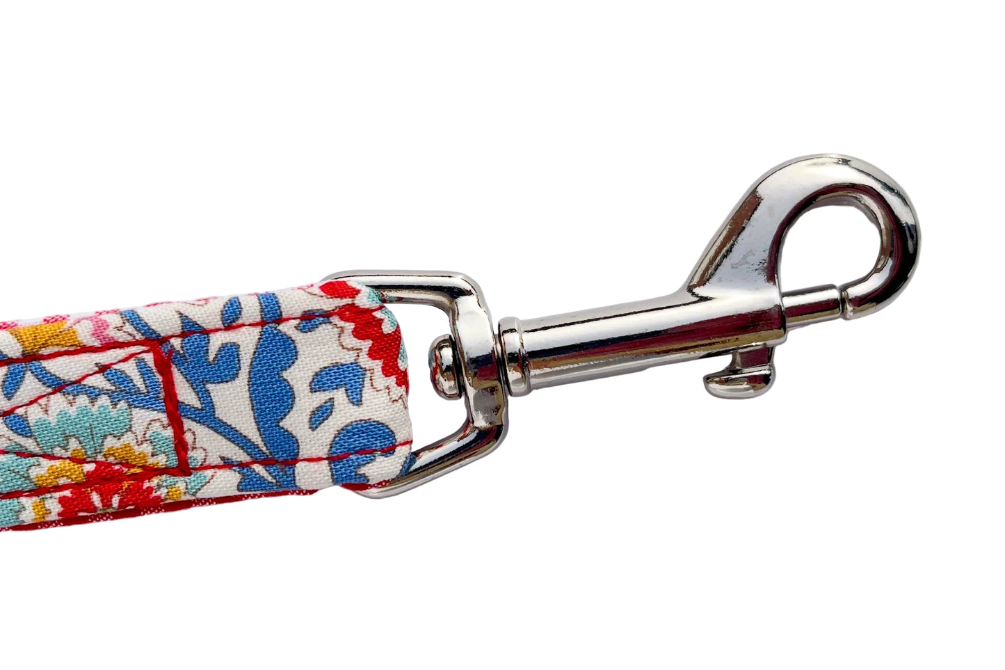 dog lead trigger hook detail on Matilda design by BlossomCo