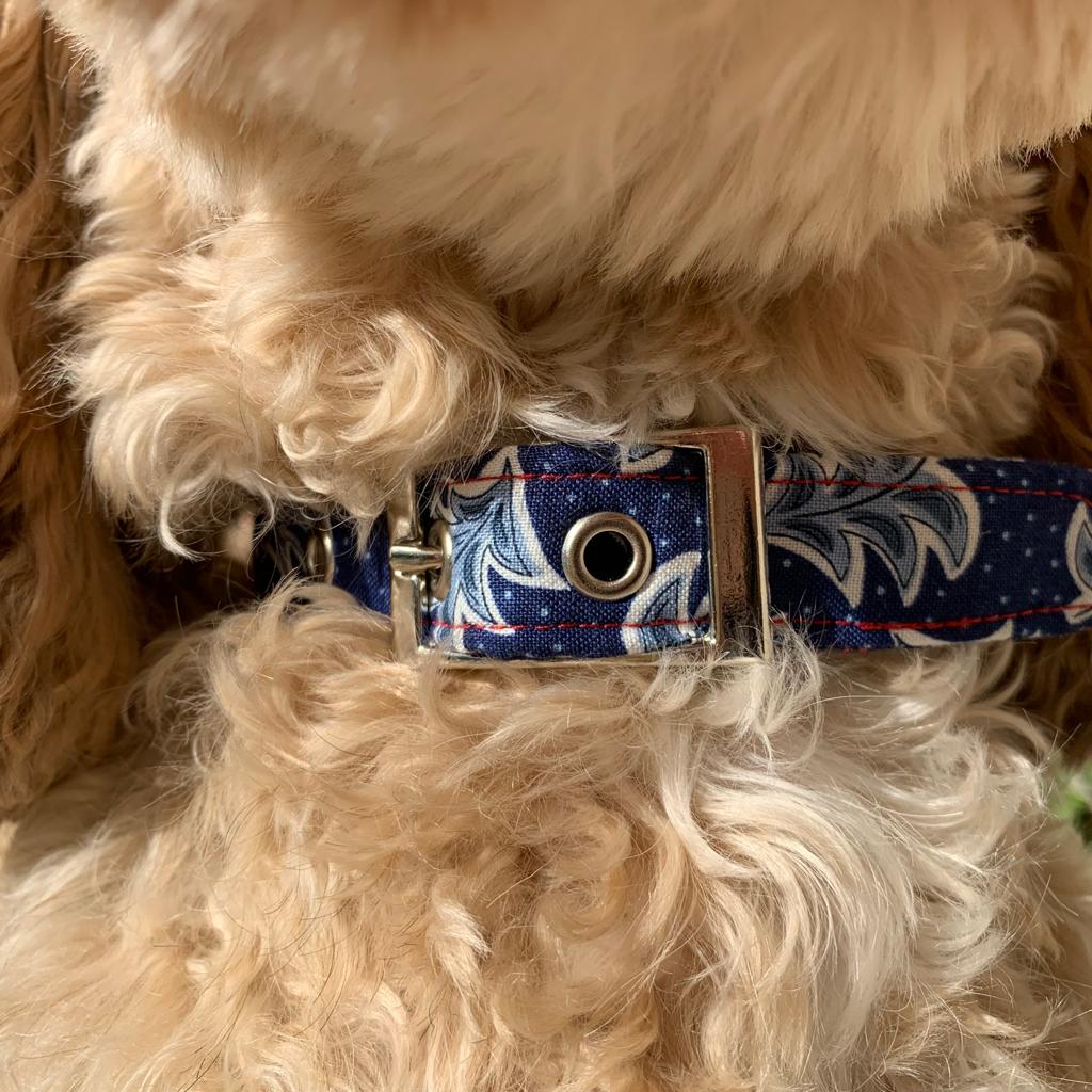 christmas dog collar in liberty print